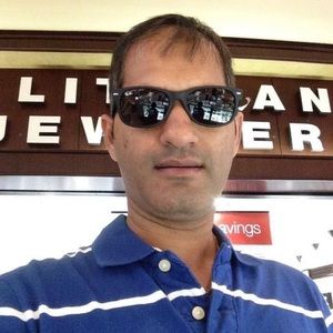 Meet your Posher, Manish